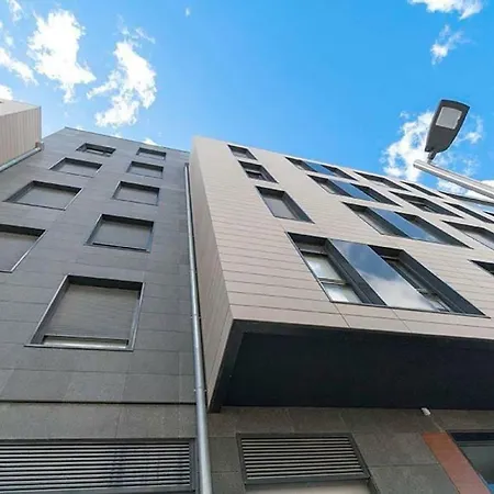 Four Seasons-centro.wifi.terraza Apartamento *